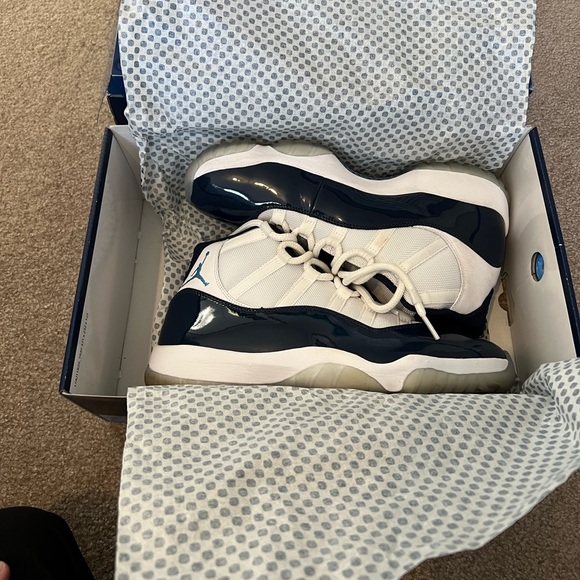 Nike Air Jordan 11 Retro - Size 10.5 - Picture 3 of 8